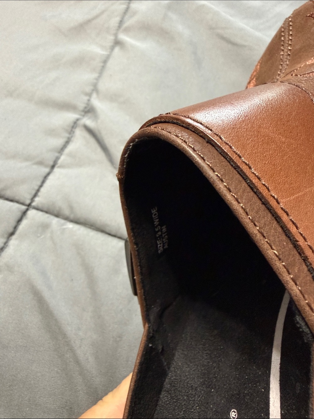Klogs Austin 9.5W Brown Floral-Embroidered Slip-On Clogs slip resistant - Picture 4 of 6